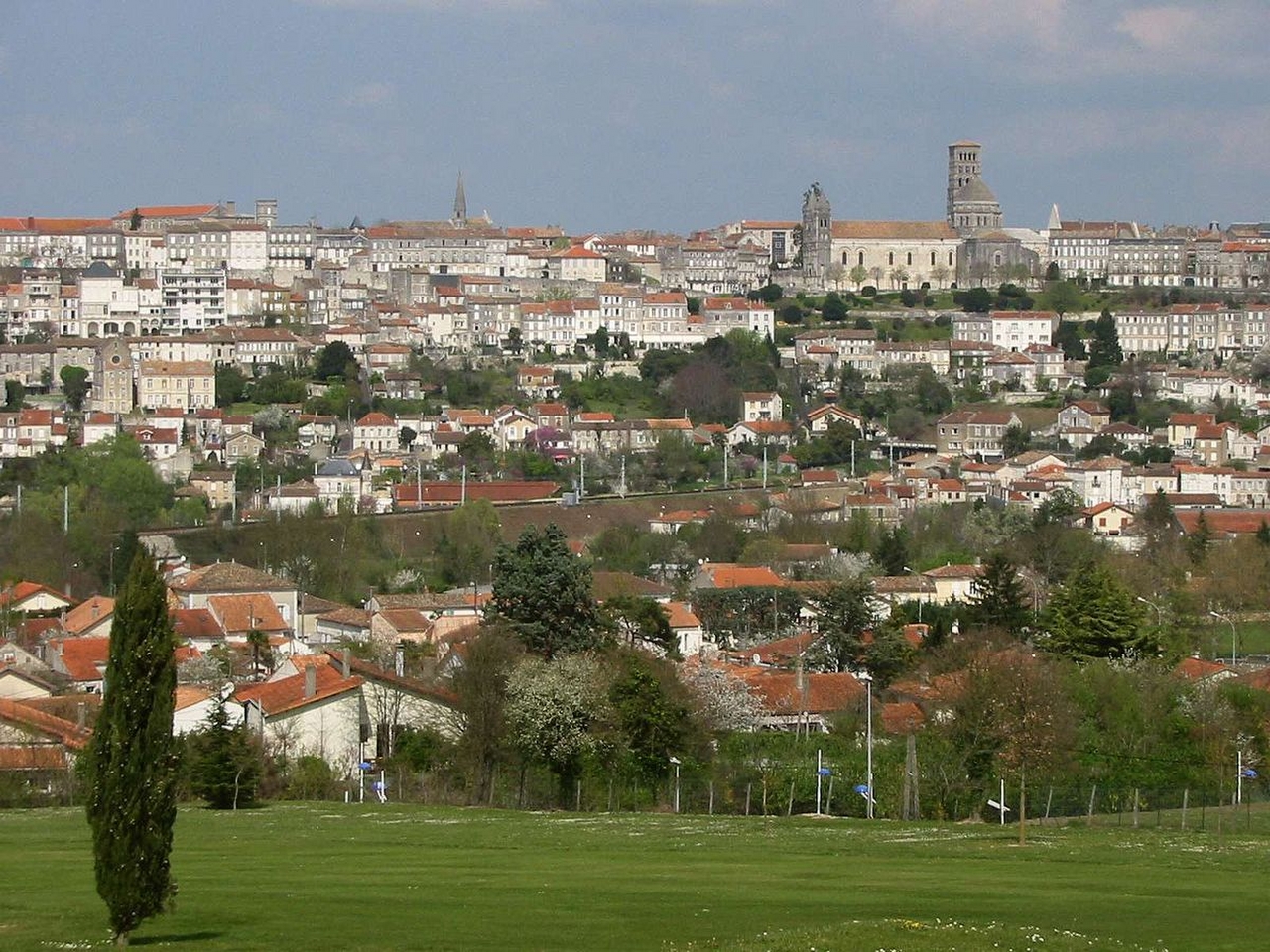 Angouleme Resim