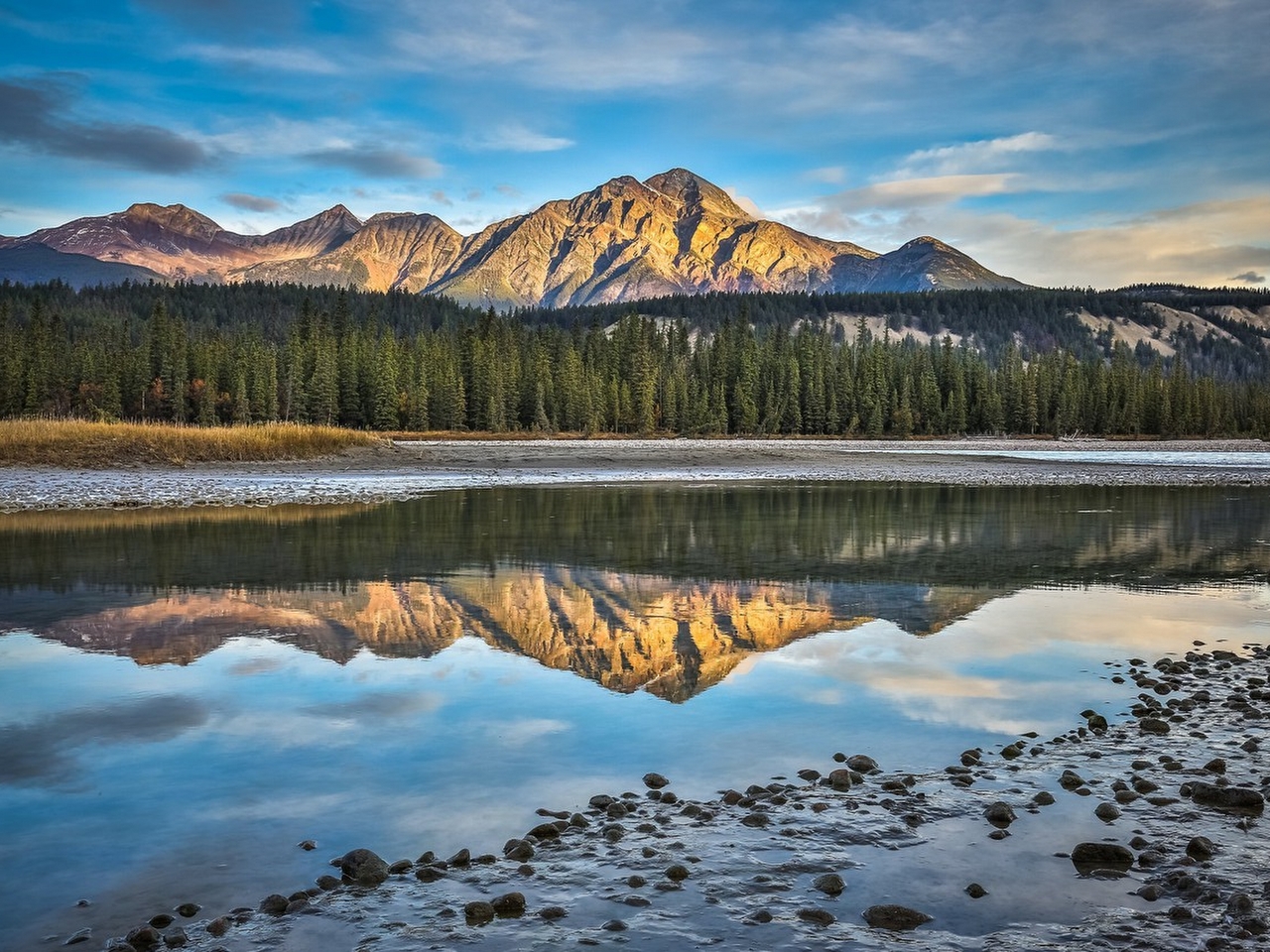 Athabasca gölü Resimleri