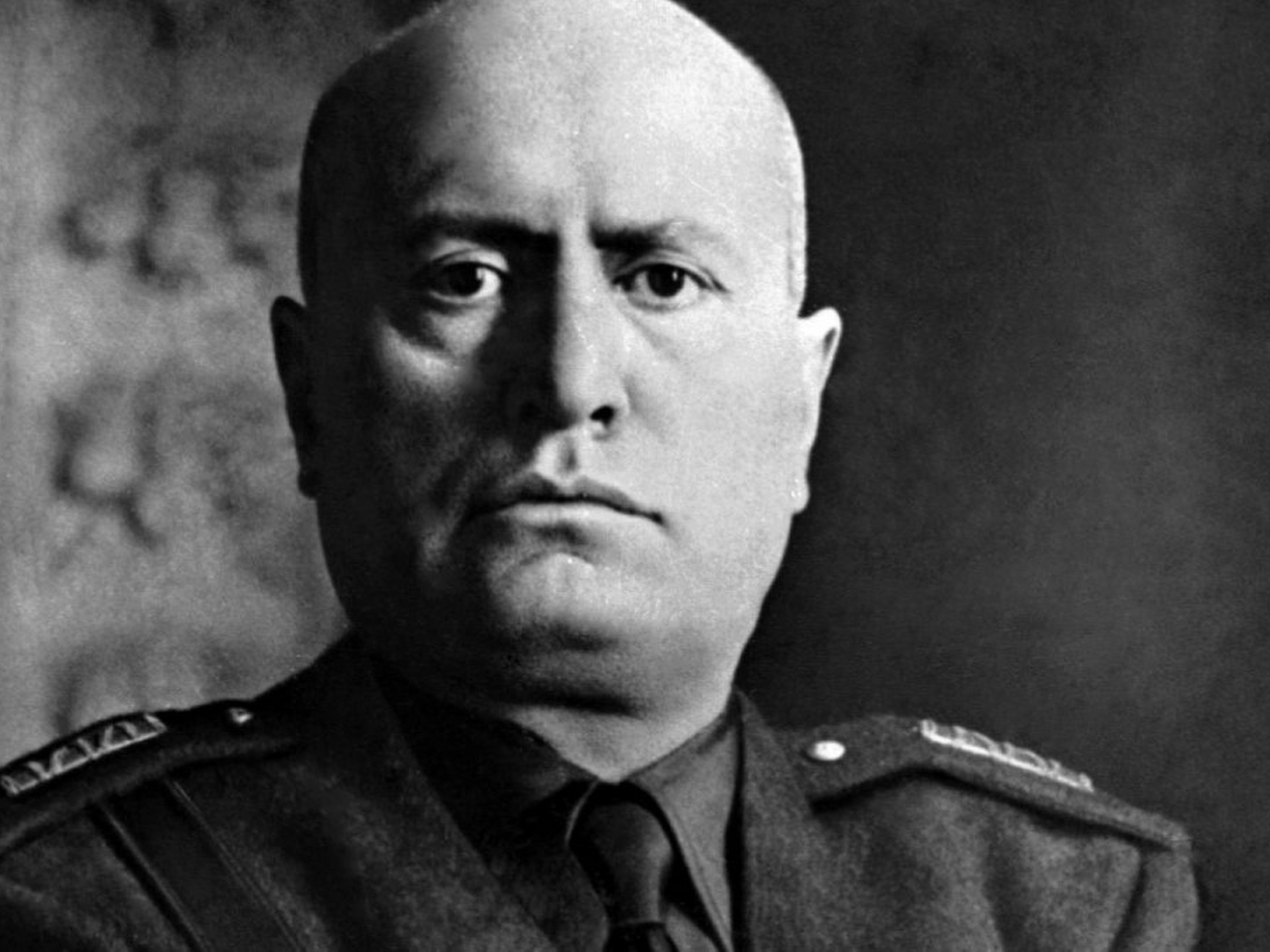 Benito Mussolini Resimleri
