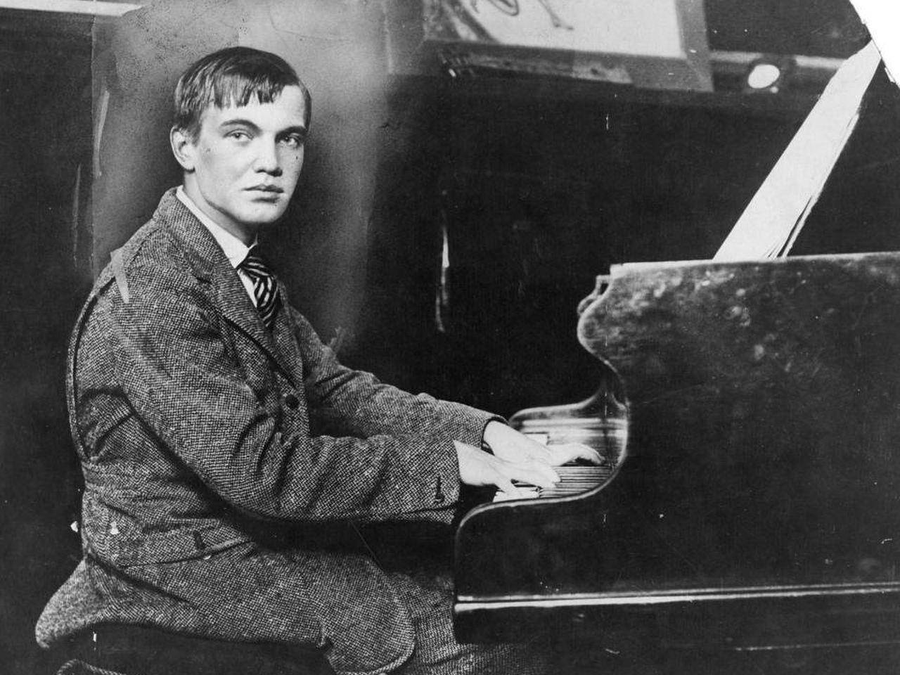 George Antheil Resim