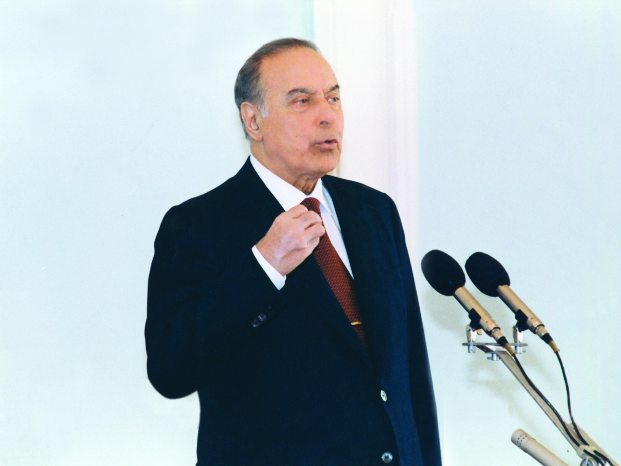 Haydar Aliyev Resim
