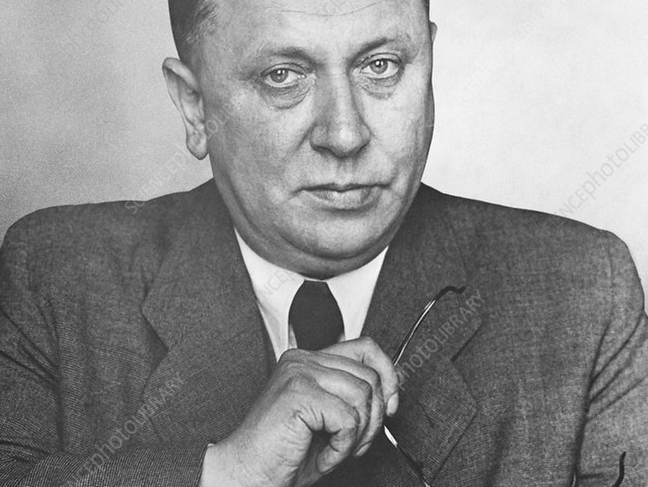 Kurt Alder Resimleri Kurt Alder Resimleri