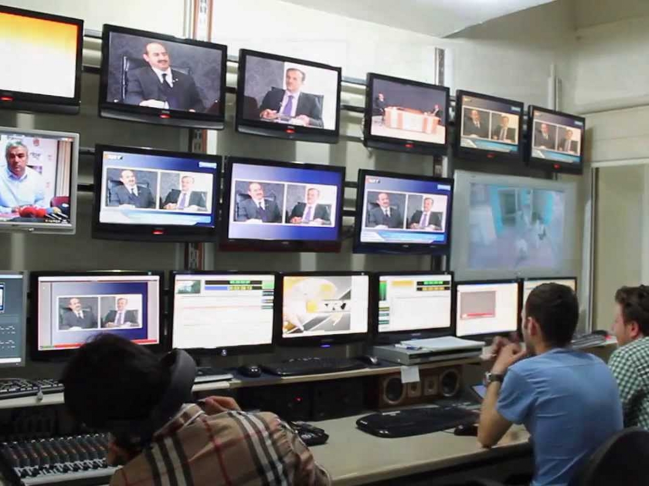 Radyo ve Televizyon Yayınları Resimleri Radyo ve Televizyon Yayınları Resimleri