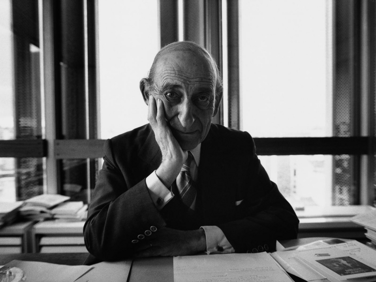 Raymond Aron Resim