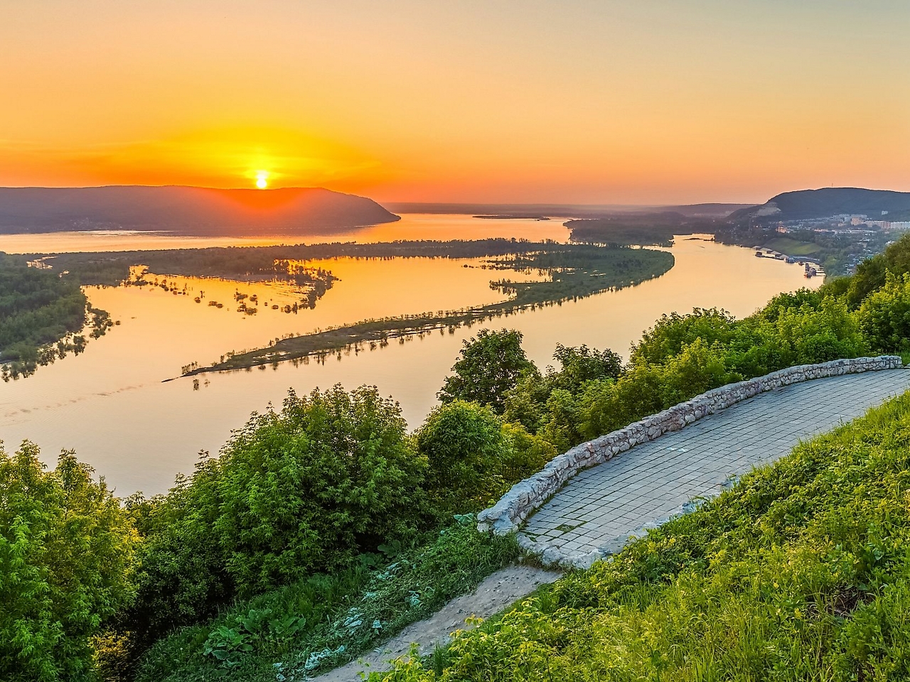 Volga Irmağı Resimleri